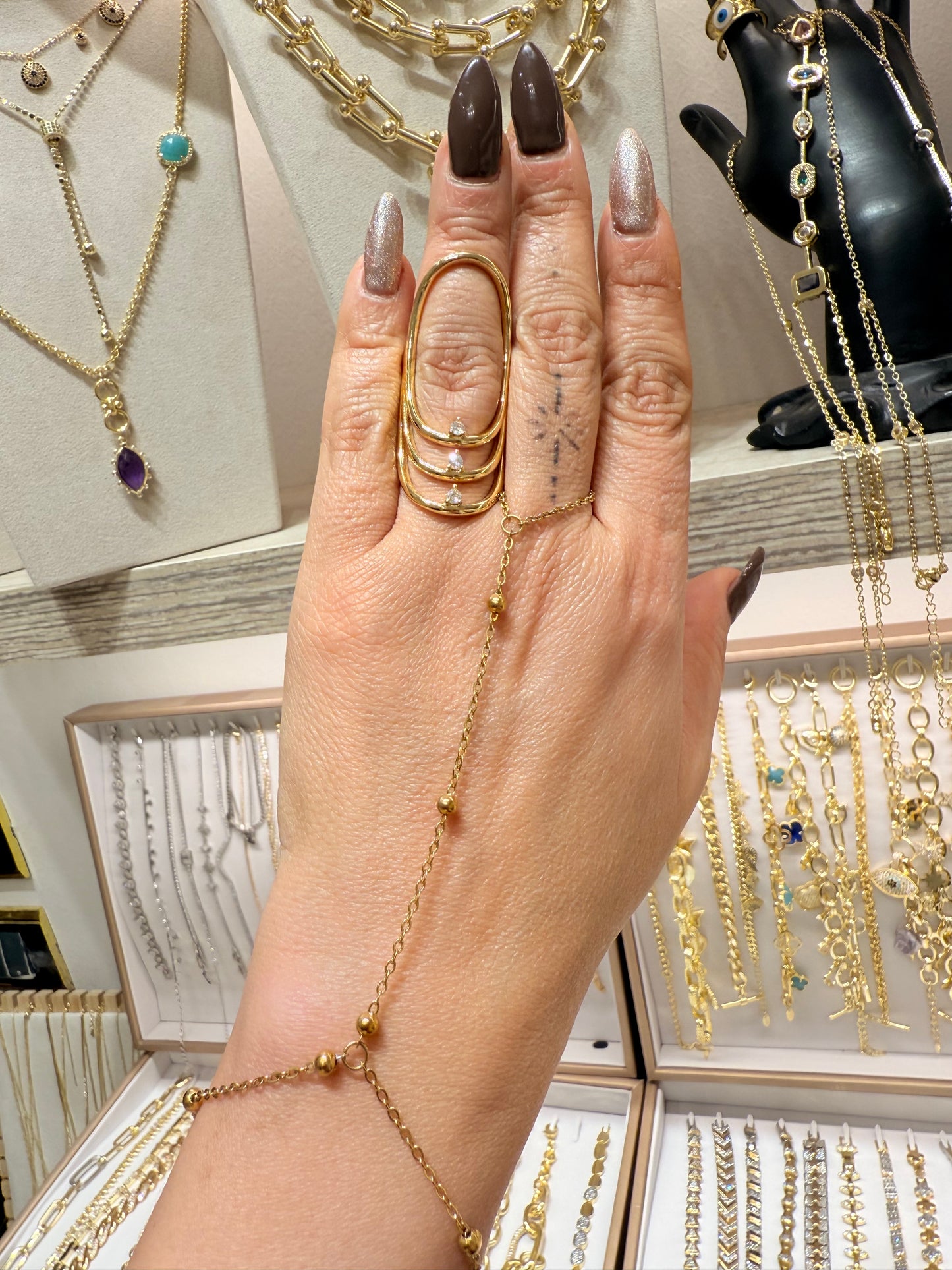 Hand chains