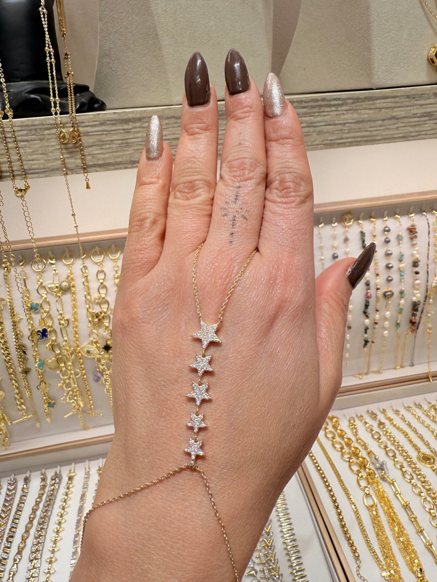 Hand chains