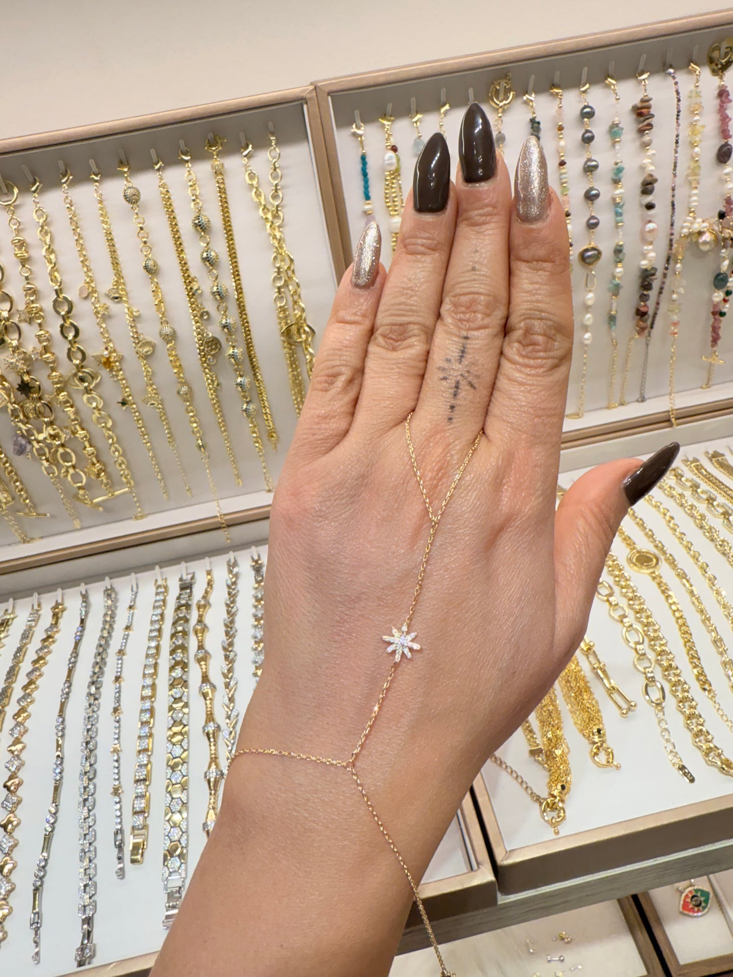 Hand chains