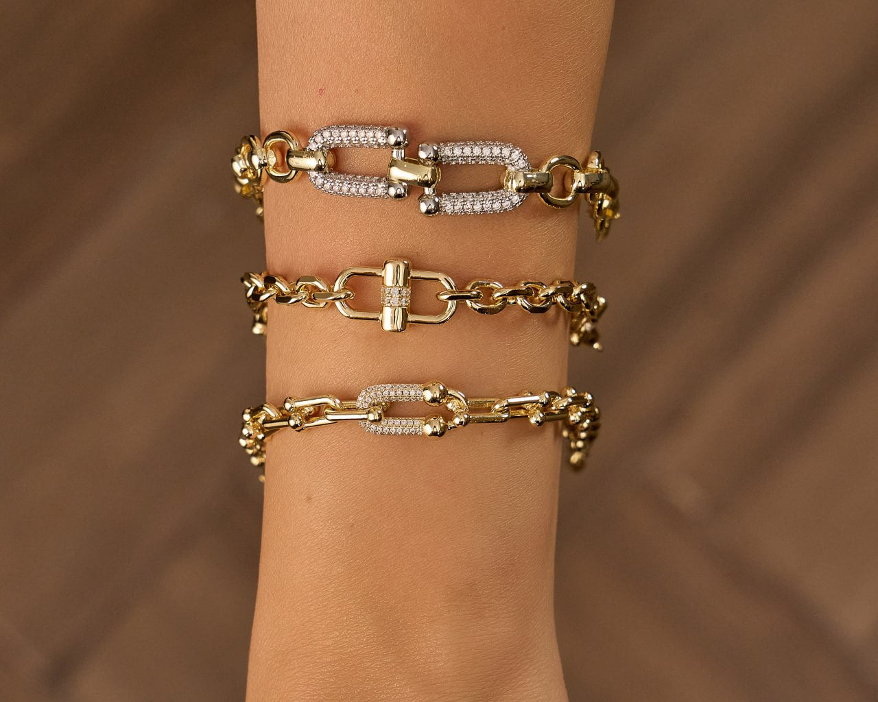 Platinum gold plated 18k with micro zircon strasses bracelets