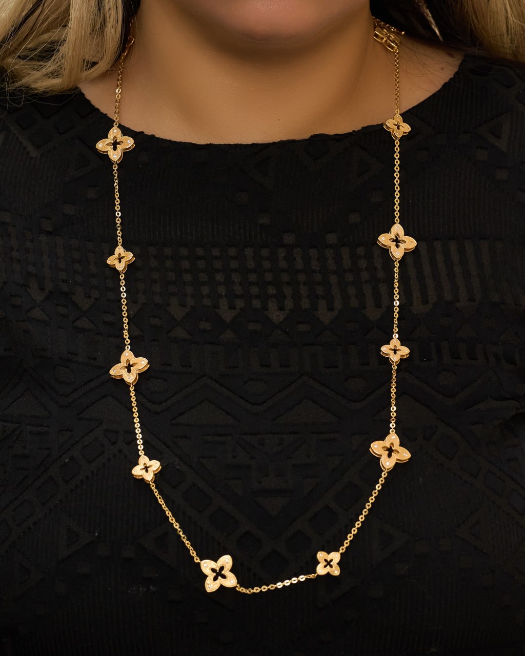 Platinum gold plated 18k with micro zircon strasses Necklace