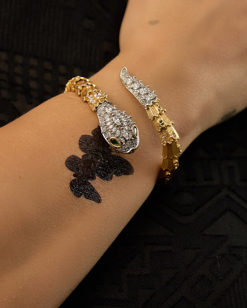 Snake Bangel platinum gold plated 21k with micro zircon strasses