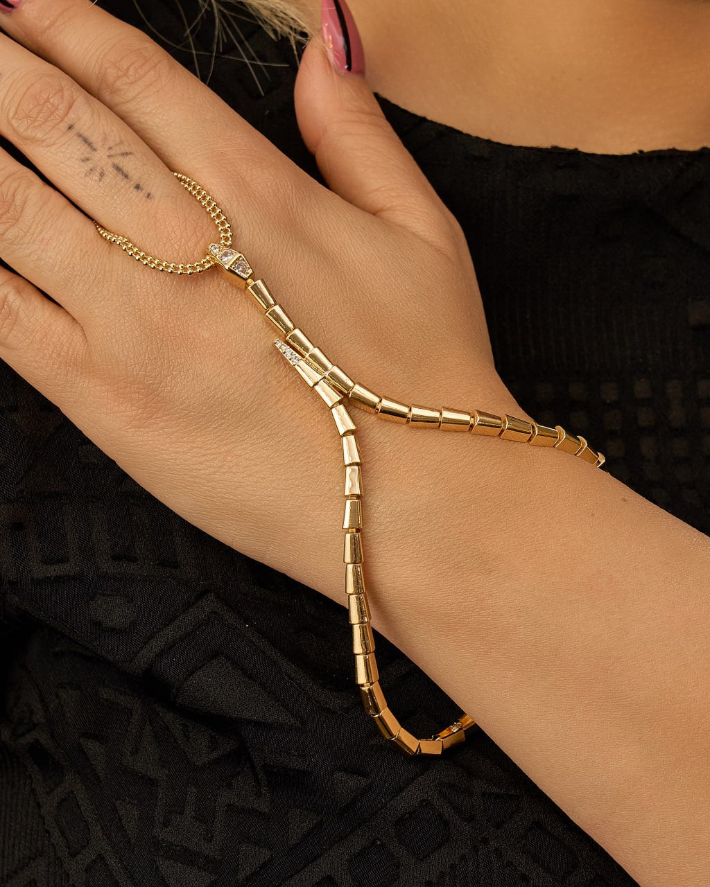 Hand chain